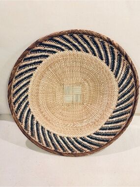 One of a Kind! NEW Woven Basket. Made by Binga people of Zambia Zimbabwe Africa